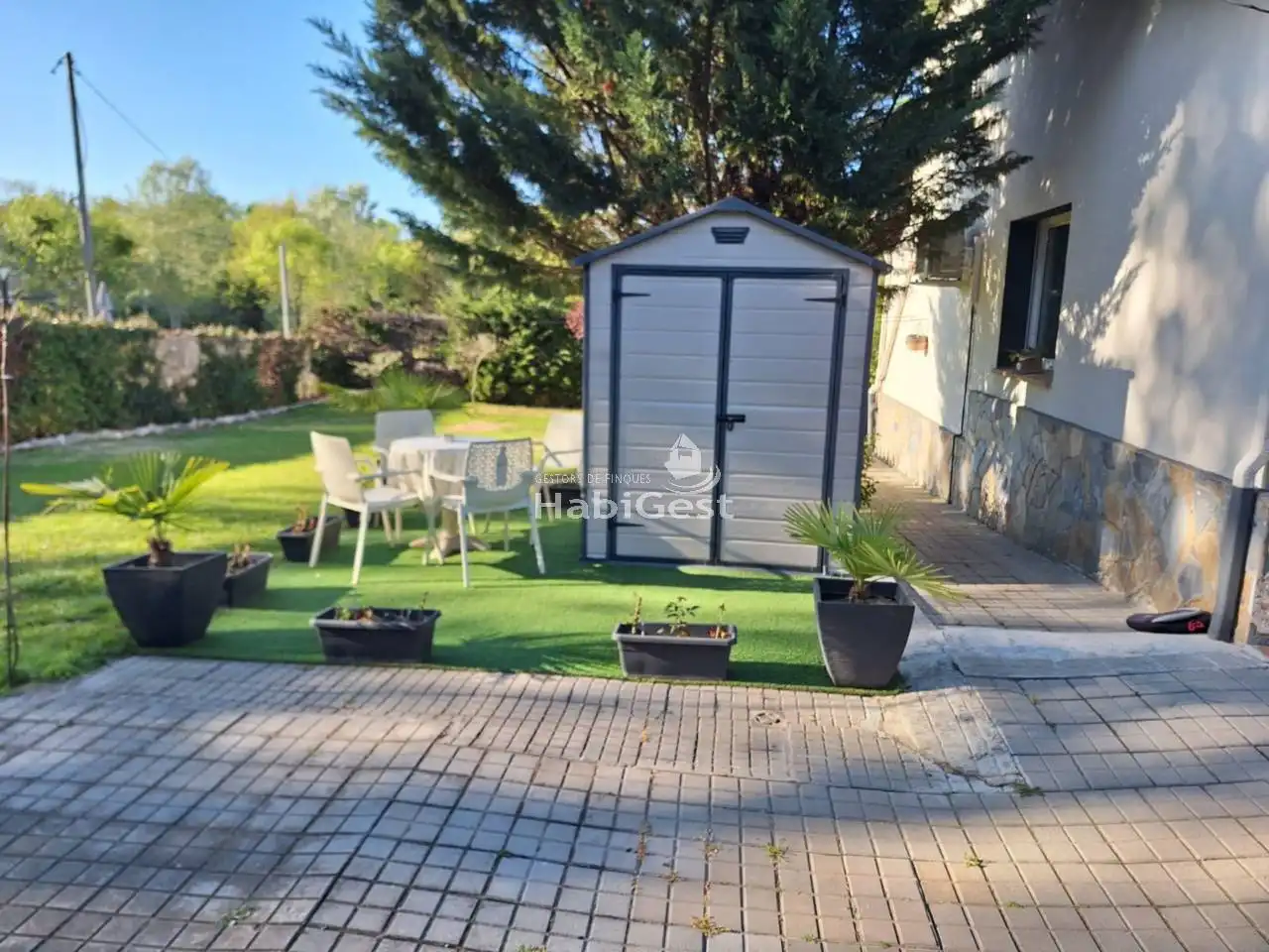Jardí de Casa o xalet en venda en Vilobí d'Onyar amb Aire condicionat, Calefacció i Jardí privat