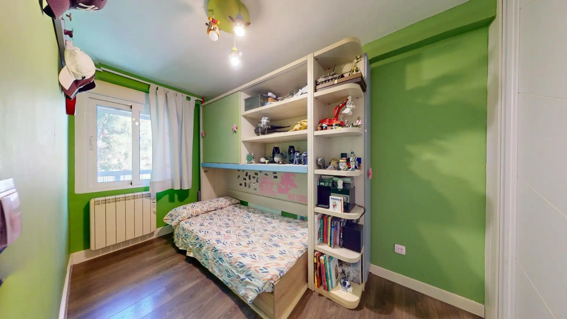 Bedroom of Flat for sale in Madrid  with Air Conditioner, Heating and Terrace