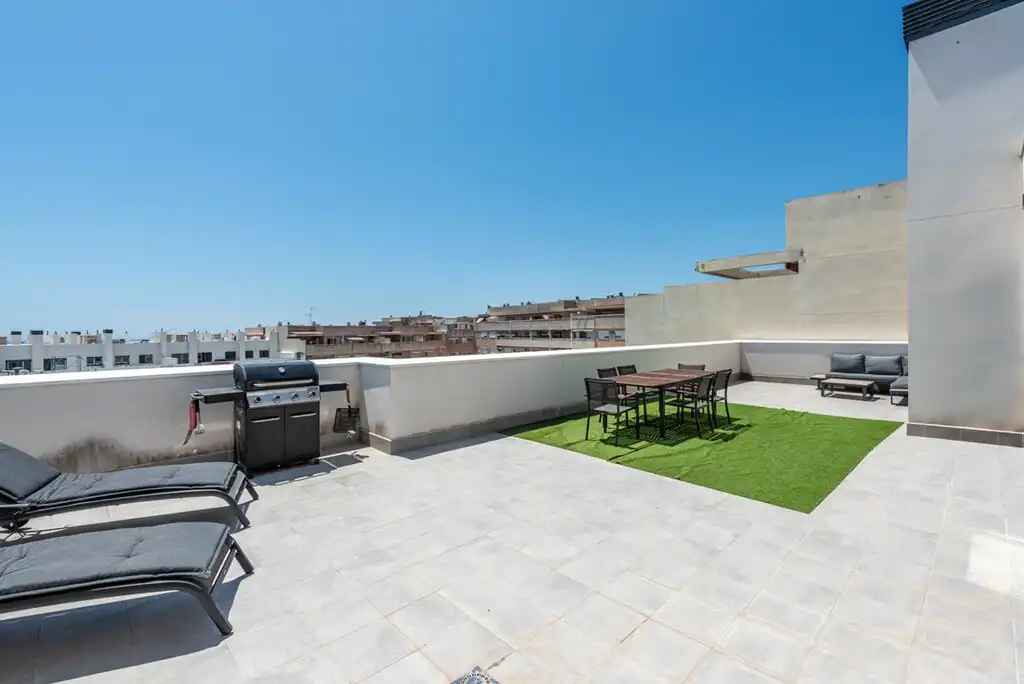 Penthouse with pool for sale in Las Lagunas, imagen 6