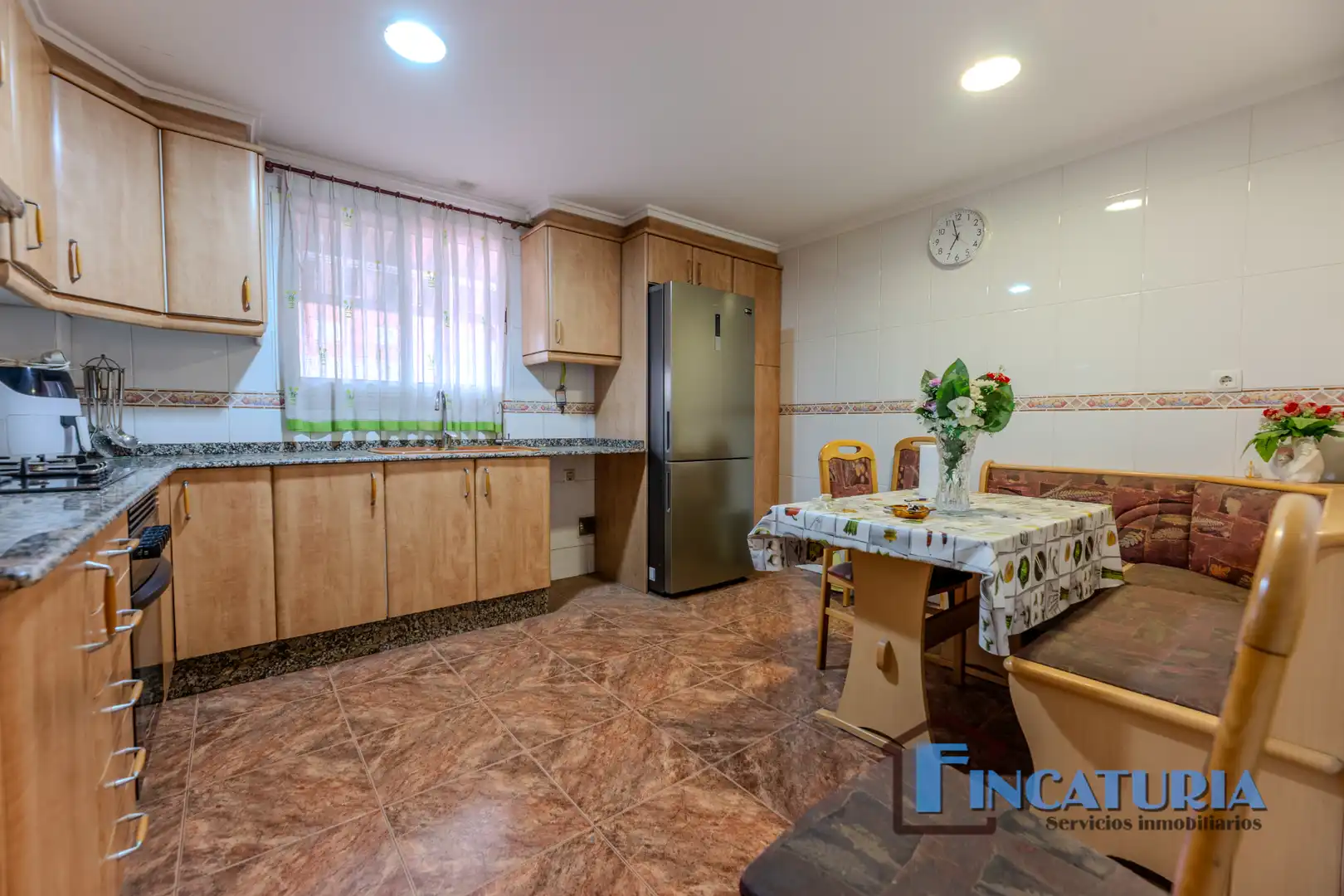 Küche von Wohnung zum Verkauf in Mislata mit Klimaanlage, Parkett und Terrasse