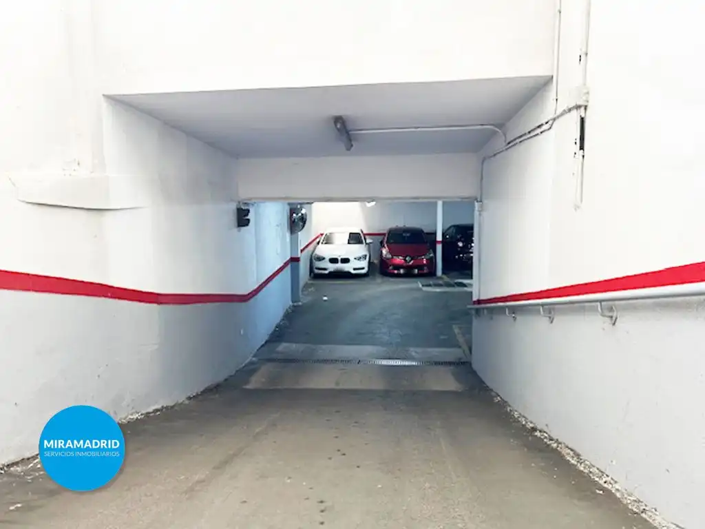 Parkplatz von Garage zum Verkauf in Madrid