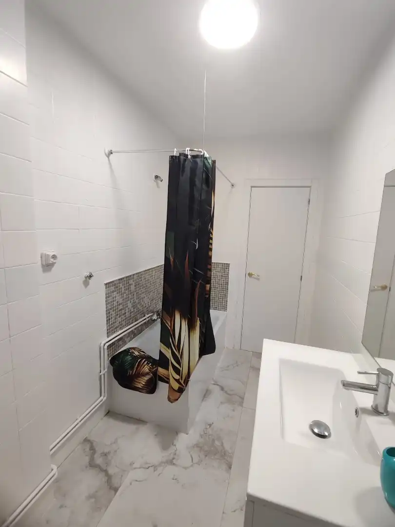 Bathroom of Flat for sale in Alicante / Alacant  with Furnished