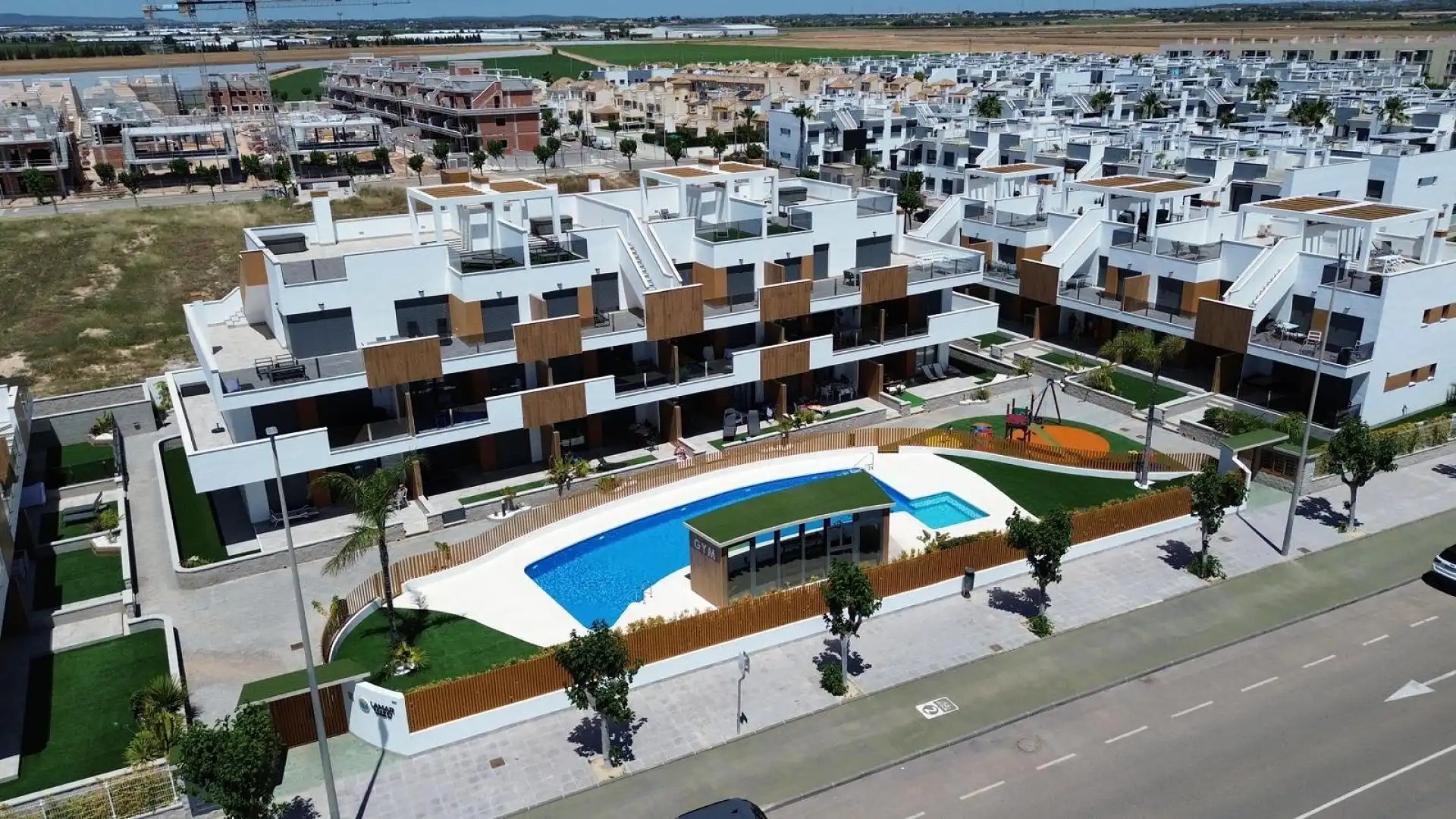 Apartament amb ascensor en venda a Pilar de la Horadada ciudad, imagen 2