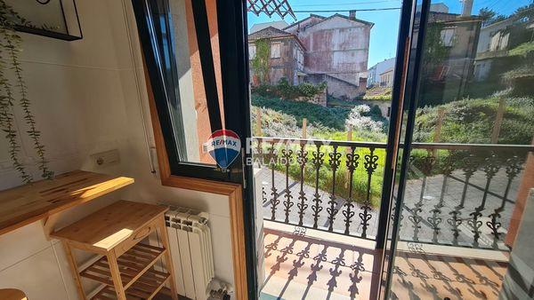 Foto 1 de Pis en venda a Rúa Estrada de Bueu, Aldán, Pontevedra