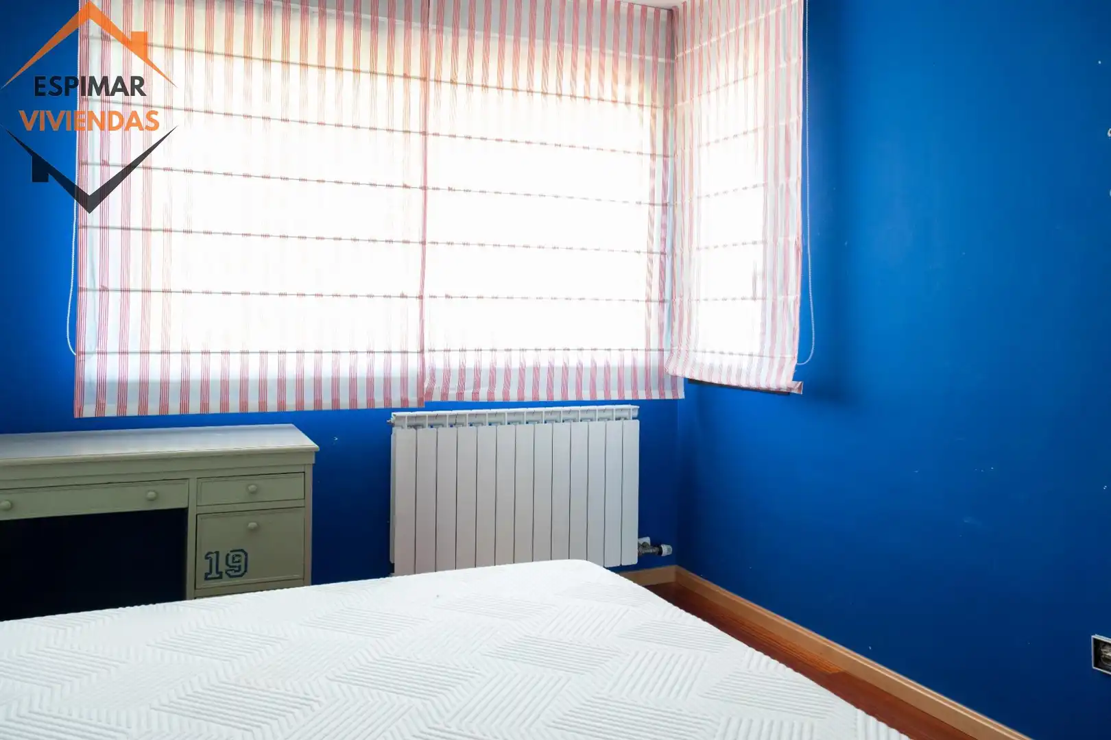 Bedroom of Houses for sale in Villanueva de Gállego  with Air Conditioner, Heating and Private garden