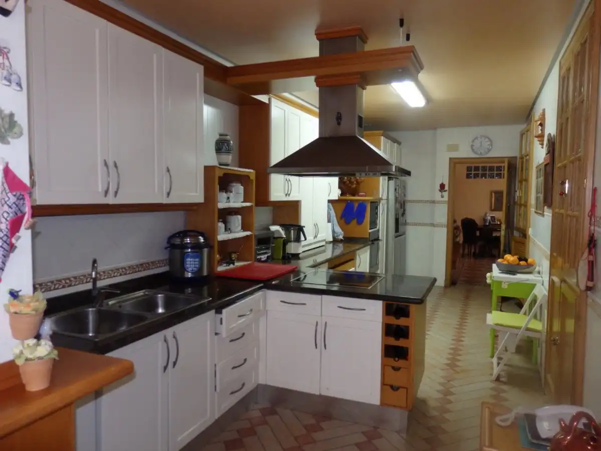 Cocina de Casa o chalet en venta en Córdoba con Aire acondicionado, Terraza y Trastero