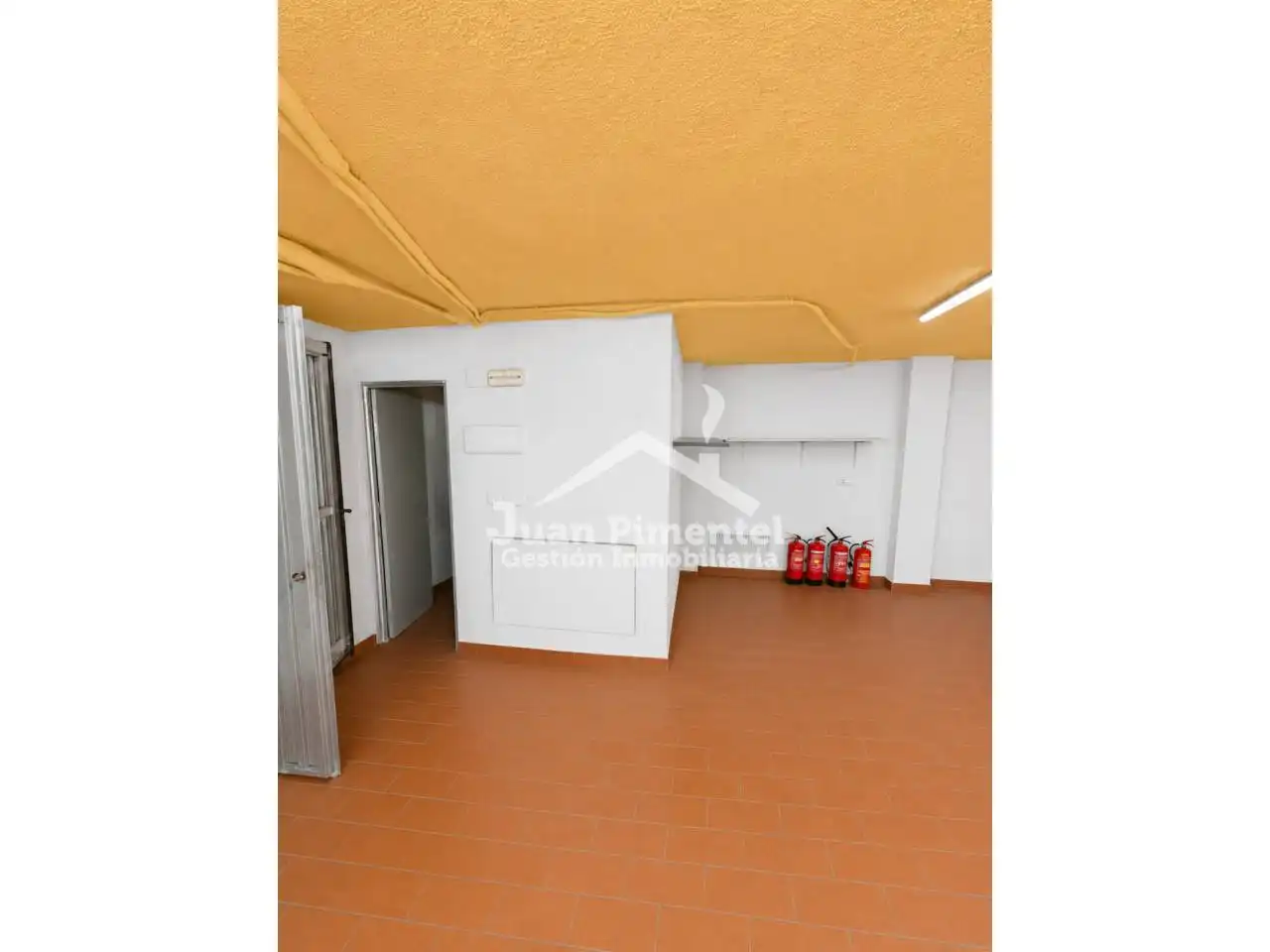 Locale commerciale in affitto a Calle Miguel de Cervantes 1, imagen 5