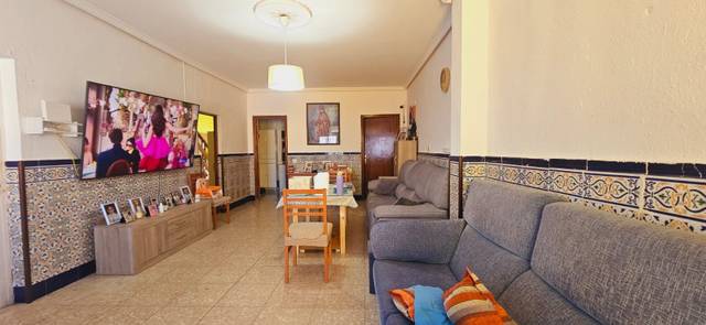 Casa-chalet en Venta en Nueva en Gerindote