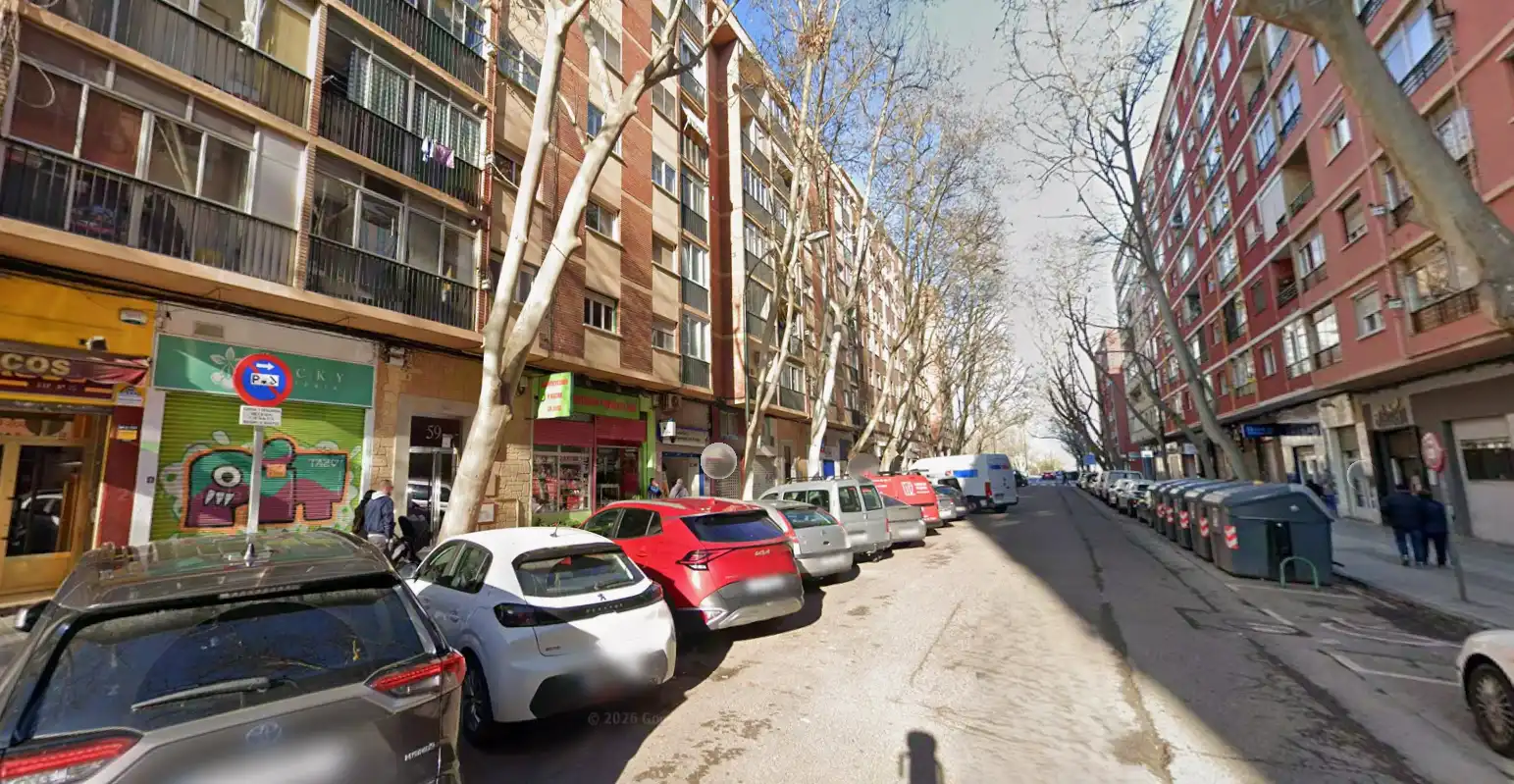 Vista exterior de Casa o xalet en venda en Zaragoza