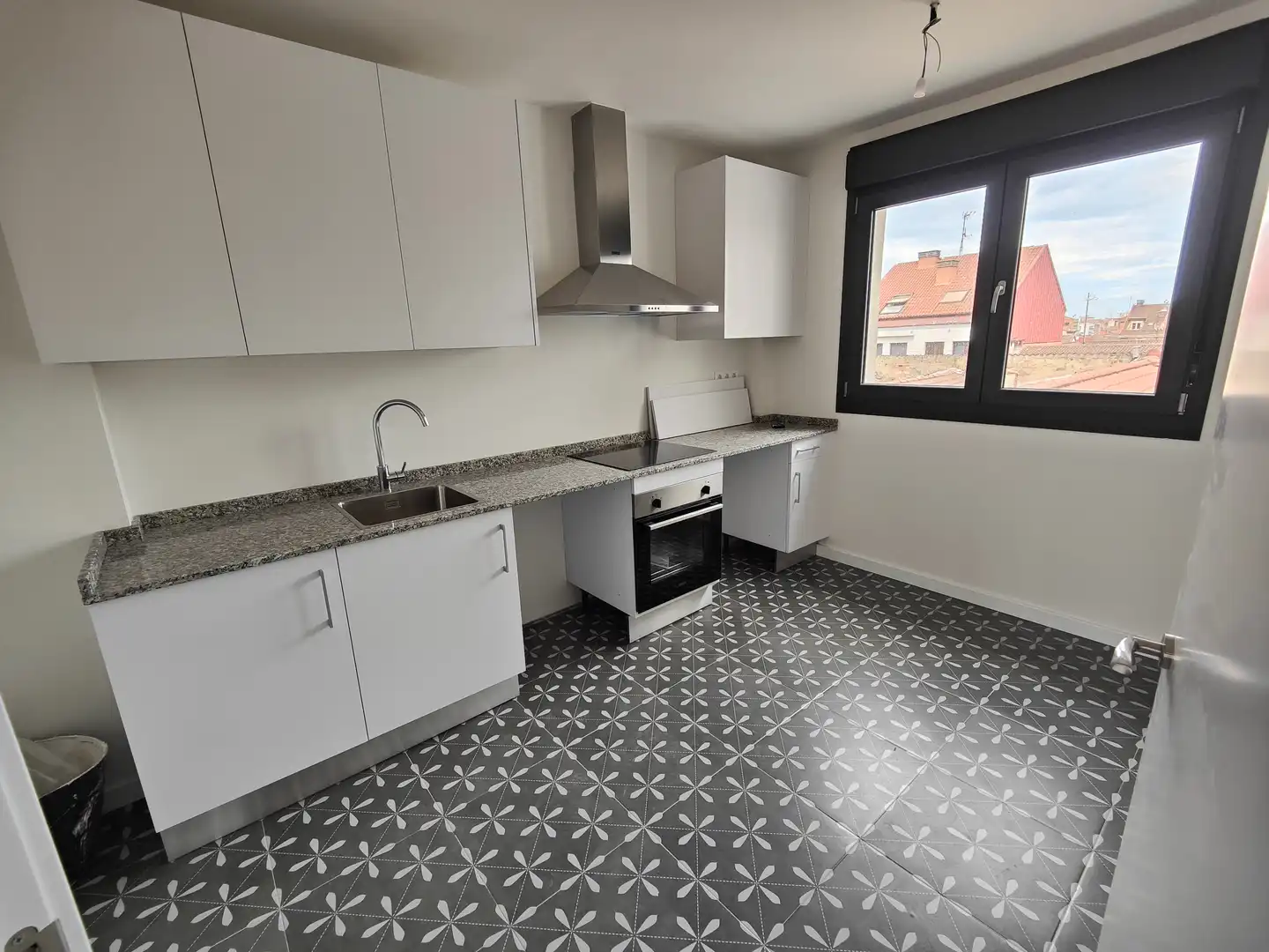Cocina de Ático en venta en Gijón  con Calefacción, Parquet y Terraza