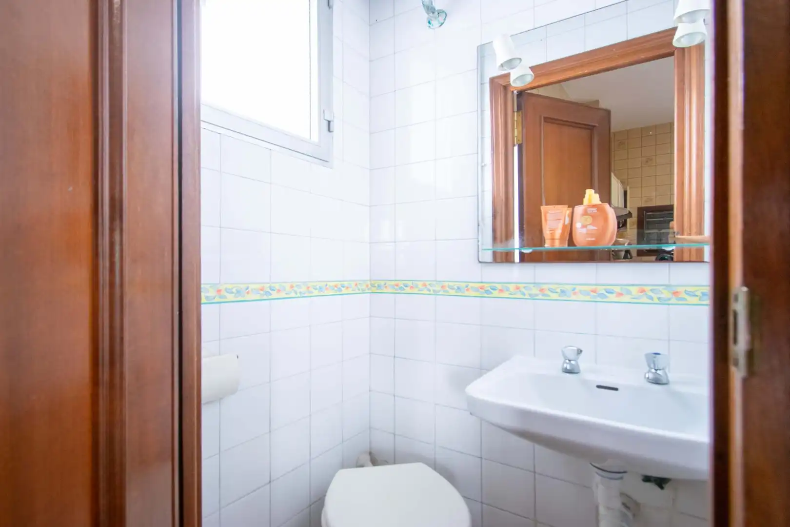 Bany de Casa o xalet en venda en Sevilla amb Jardí privat i Terrassa
