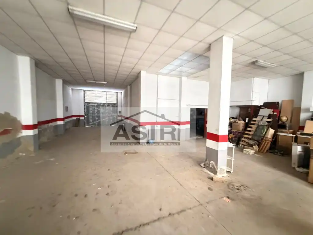 Business premises for sale in Calle Ardiaca Pere Esplugues, imagen 5