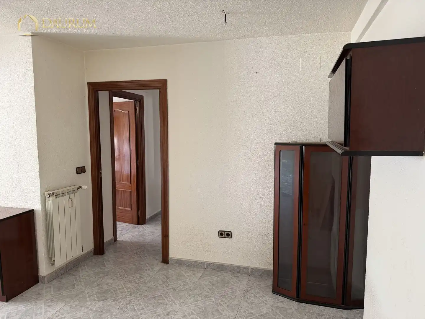 Wohnung zum Verkauf in Móstoles mit Klimaanlage, Heizung und Terrasse