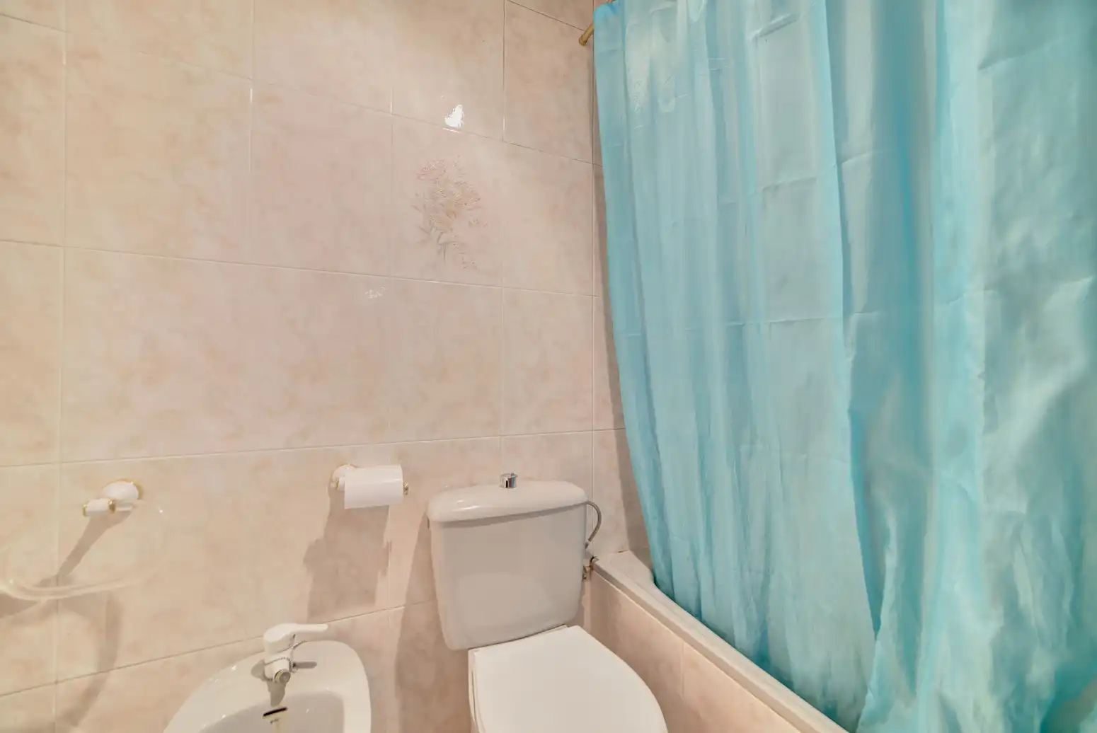 Baño de Piso en venta en Valle de Elorz / Elortzibar con Calefacción y Parquet