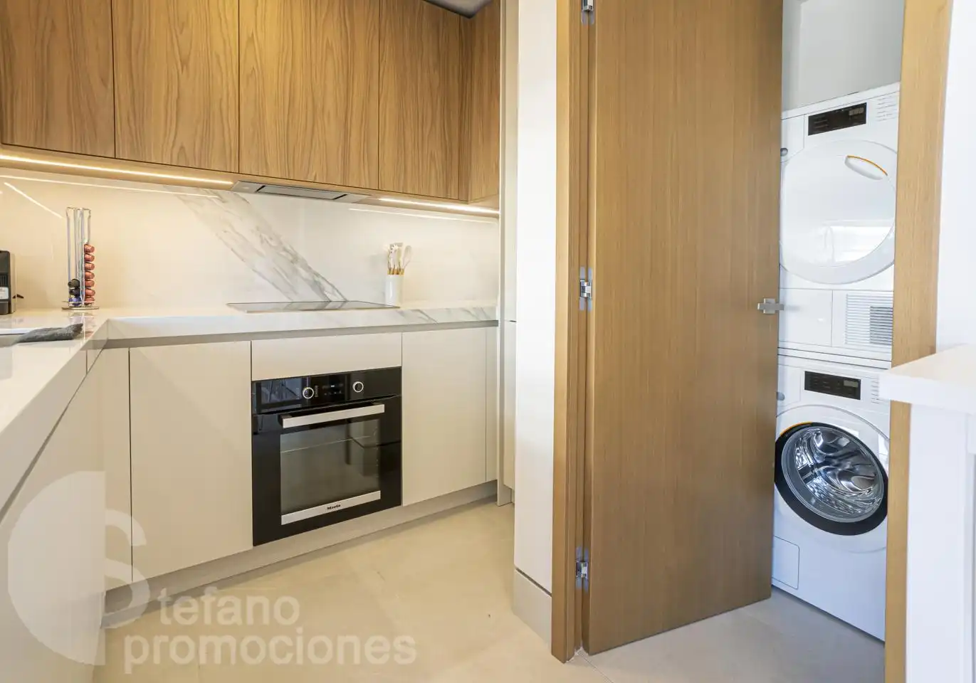 Küche von Wohnung zur Miete in Málaga mit Klimaanlage, Heizung und Terrasse