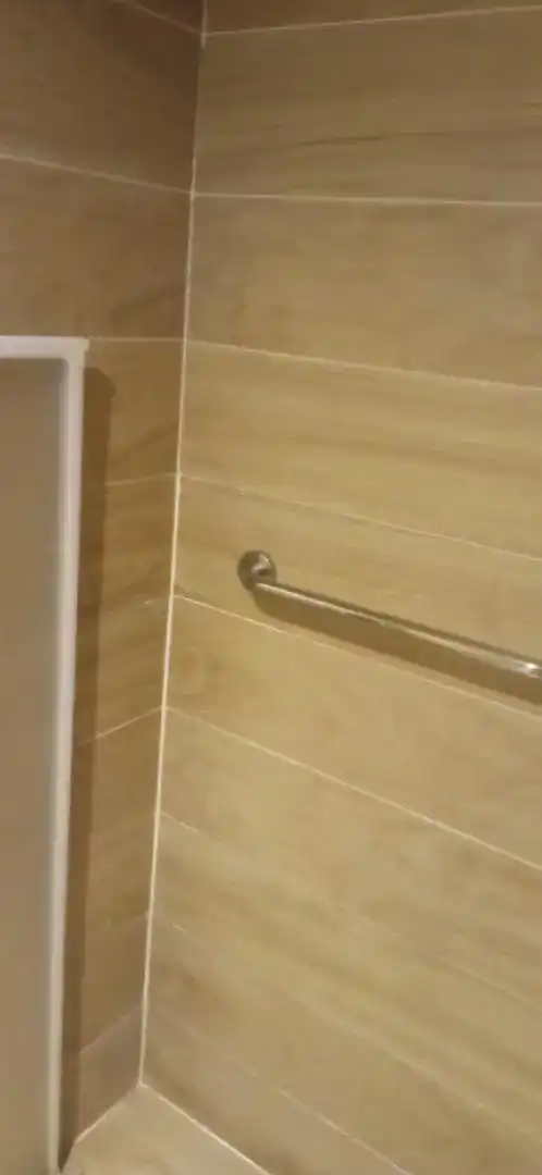 Badezimmer von Wohnungen zur Miete in Cangas  mit Privatgarten, Möbliert und Ofen