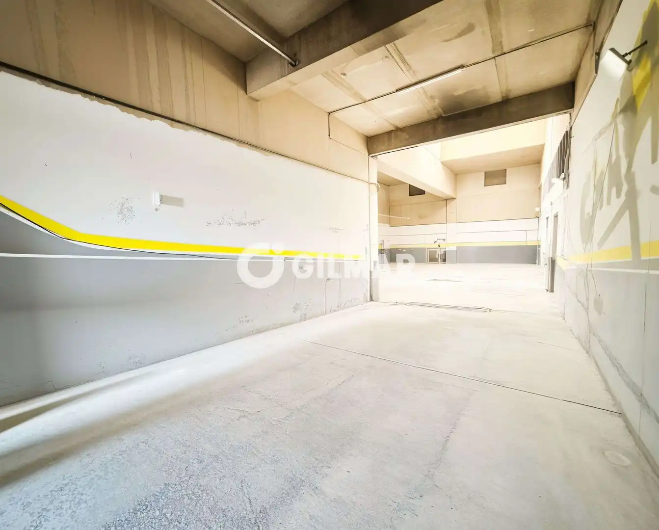 Parking of Commercial properties for sale in Costa del Silencio