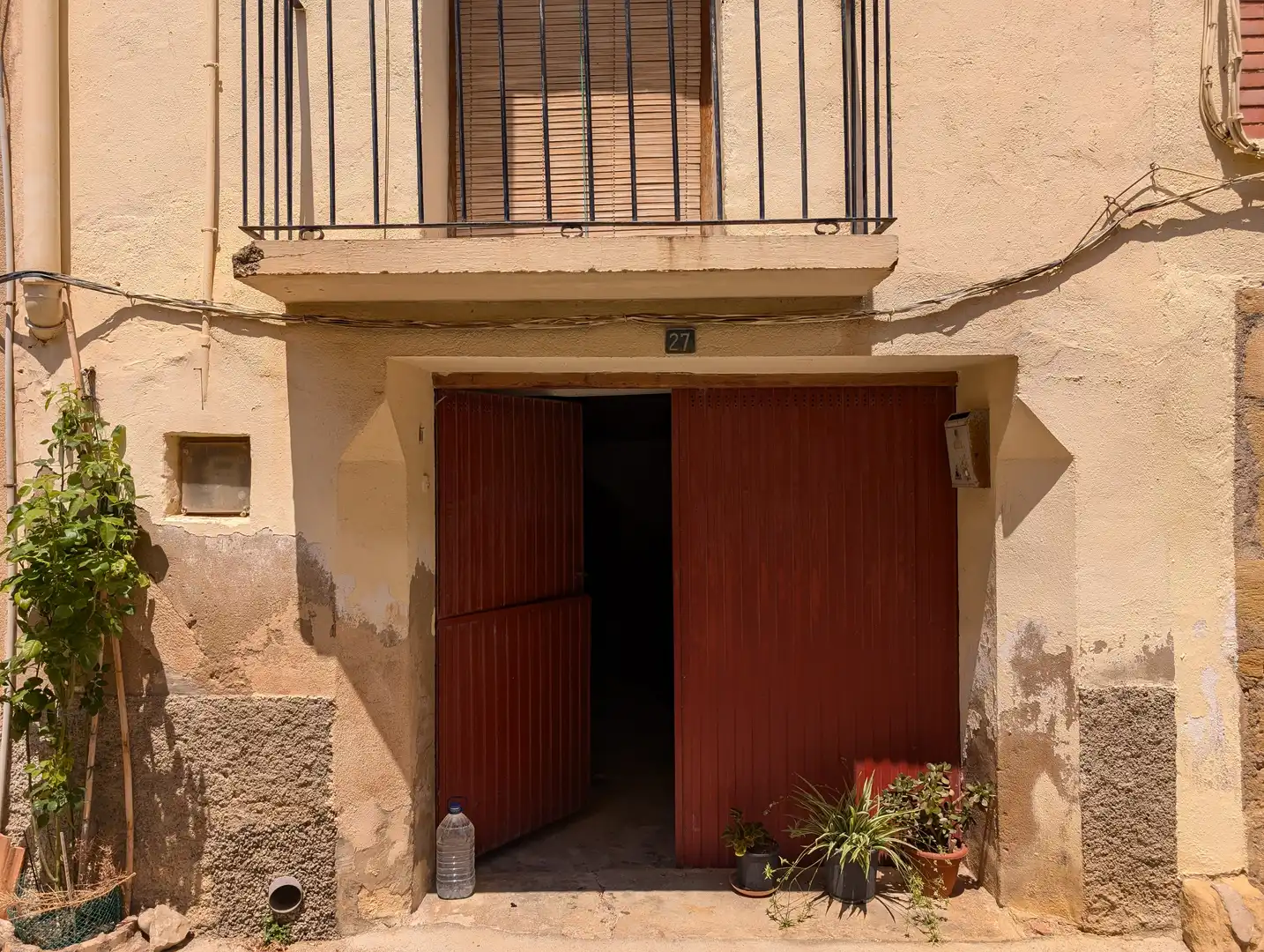 Vista exterior de Casa o chalet en venta en La Fresneda con Terraza y Balcón