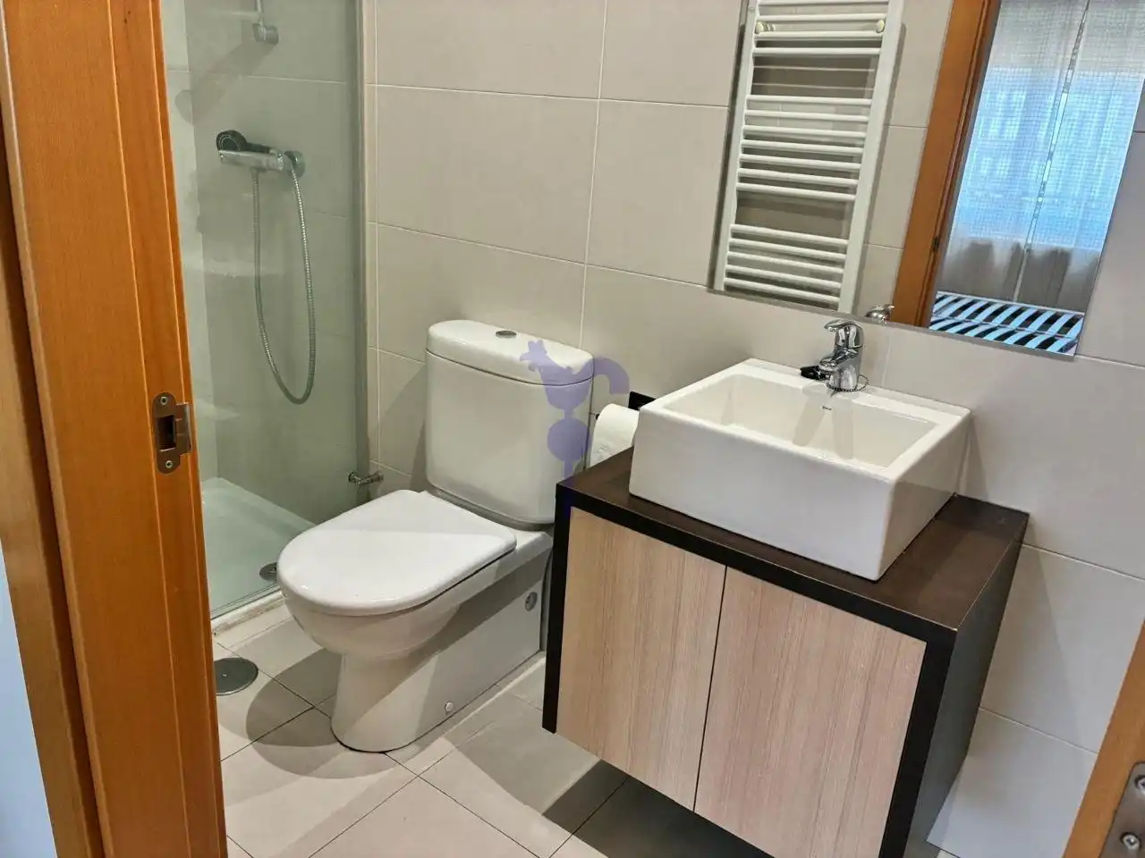 Bathroom of Apartments for rent in León Capital   with Heating, Parquet flooring and Terrace