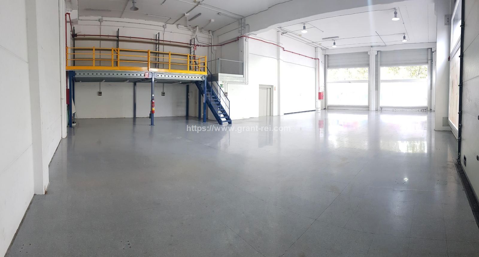 Industrial buildings to rent in Castelldefels