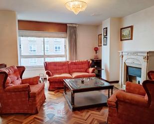 Living room of Flat for sale in A Coruña Capital   with Heating, Storage room and Furnished