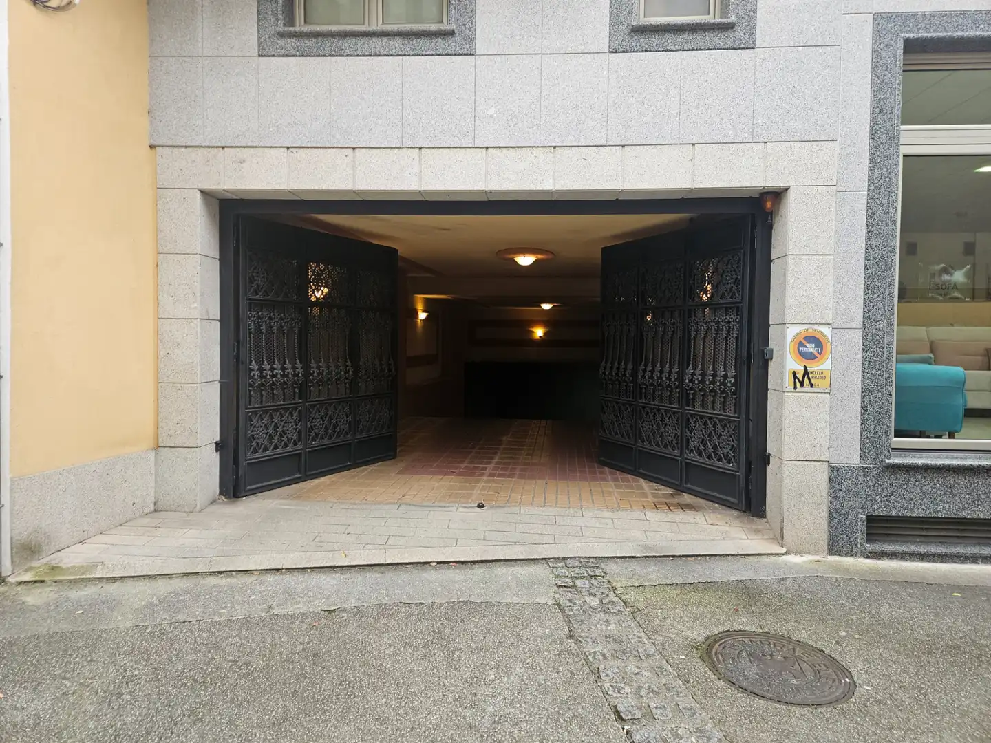 Parkplatz von Maisonette zum Verkauf in Ribadeo