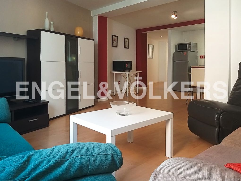 Apartment to rent in C. del Poeta Mas y Ros, L'Illa Perduda