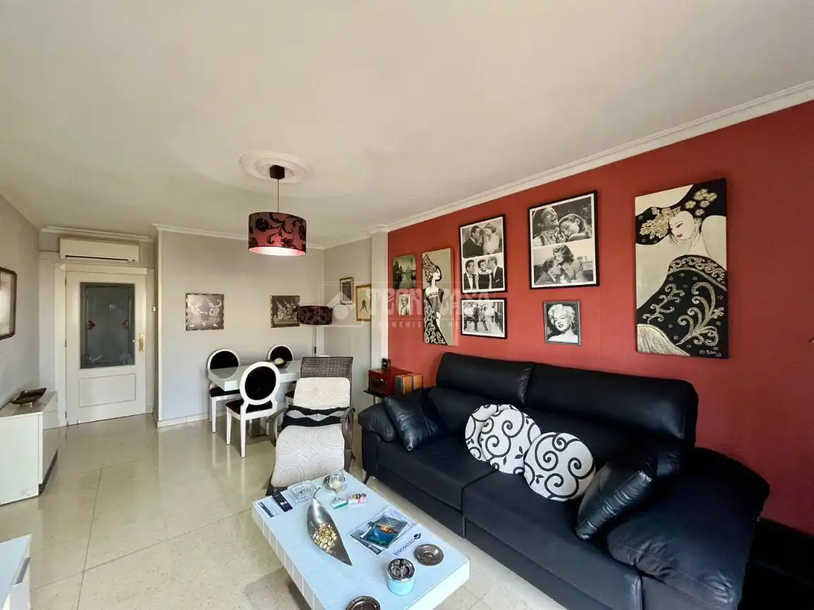 Sala de estar de Piso en venta en Valdepeñas con Aire acondicionado, Calefacción y Terraza