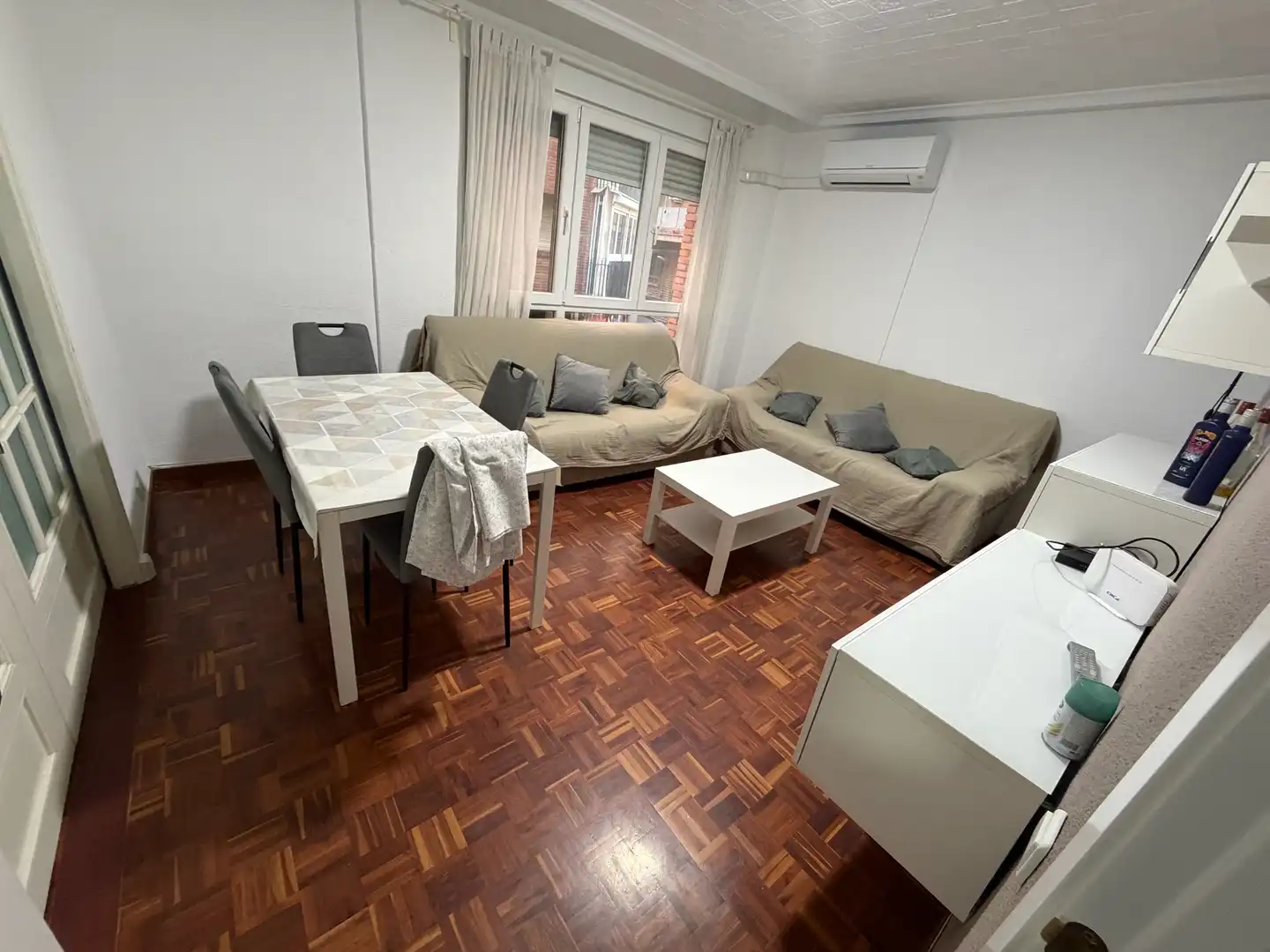 Living room of Flat for rent in Murcia  with Furnished, Oven and Washing machine