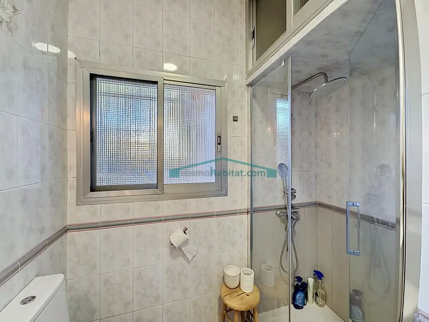 Badezimmer von Haus oder Chalet zur Miete in Paterna mit Heizung, Privatgarten und Terrasse