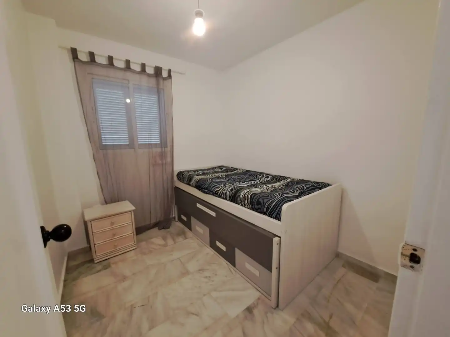 Dormitori de Pis en venda en Estepona amb Aire condicionat, Calefacció i Terrassa