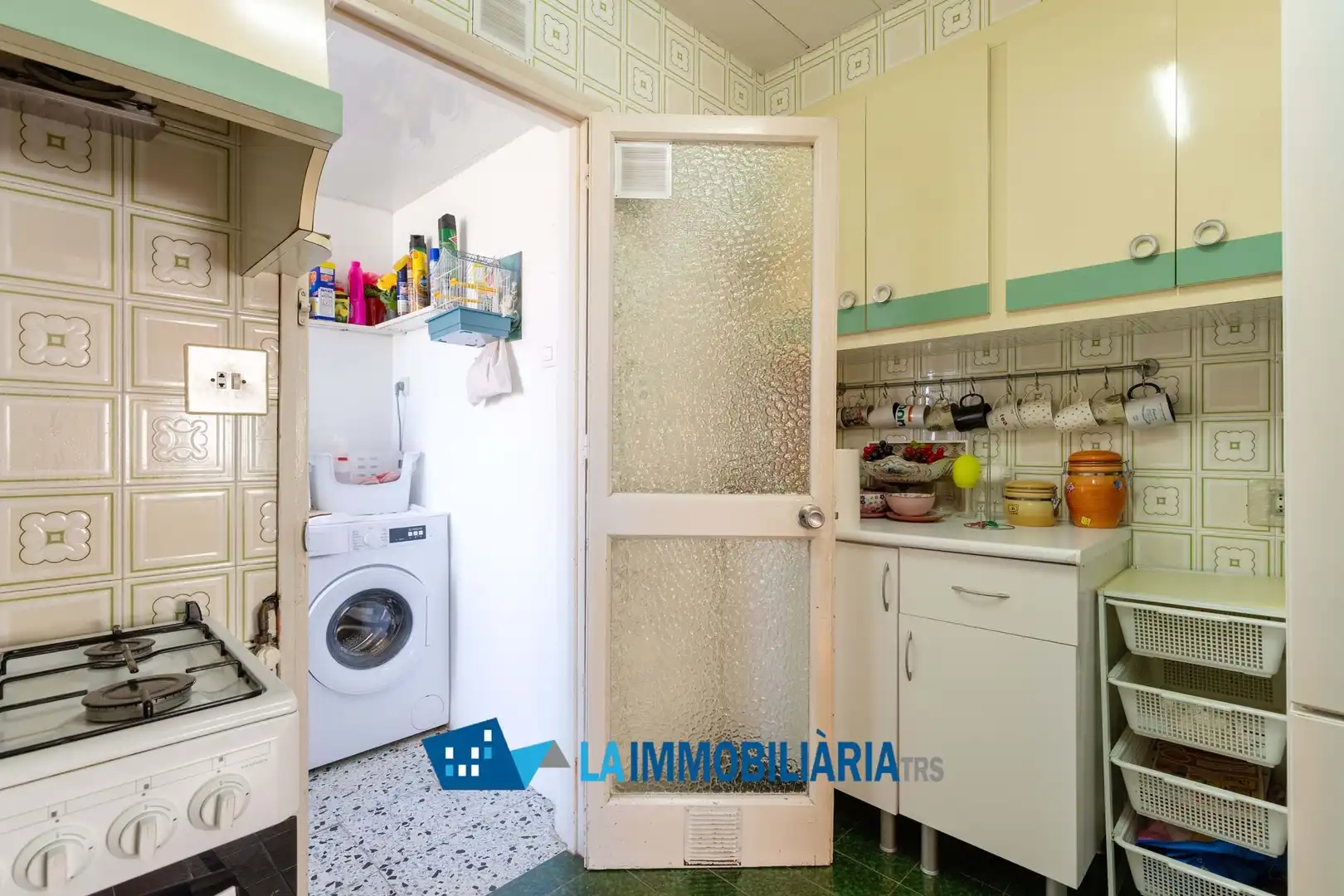 Cocina de Piso en venta en Terrassa con Calefacción