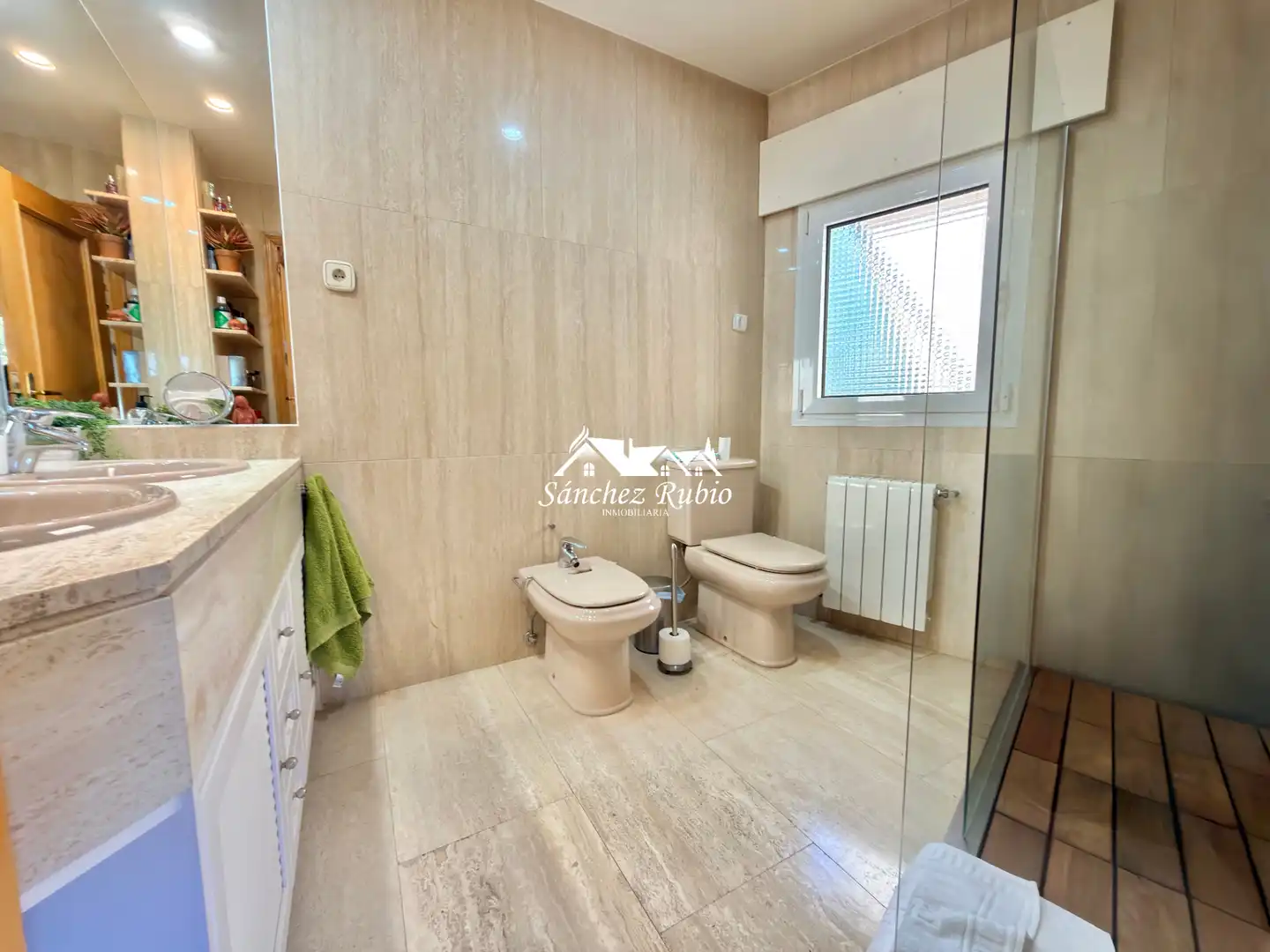Casa o chalet en venta en Calle Fuente Albadalejo, 19, Colonia