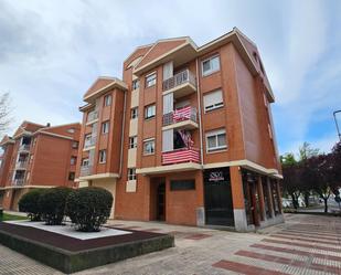 Exterior view of Flat for sale in Sondika  with Terrace and Balcony