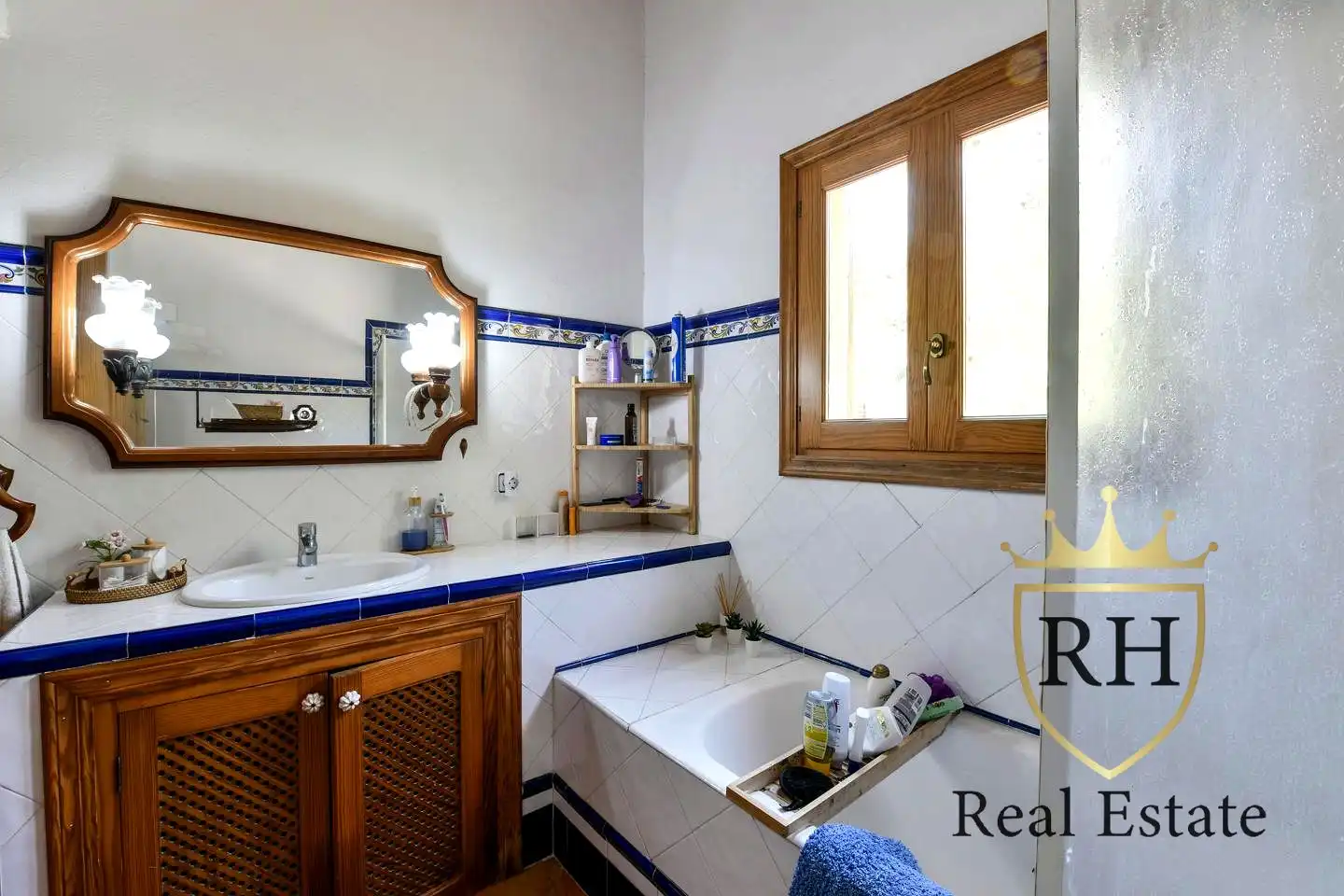 Baño de Finca rústica en venta en Artà con Jardín privado, Terraza y Trastero