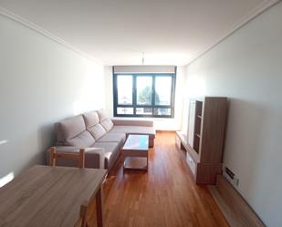 Living room of Flat for sale in Oviedo   with Heating, Parquet flooring and Storage room