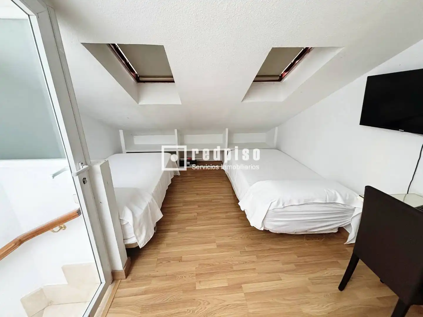 Habitación de Dúplex en venta en Guadalajara con Aire acondicionado, Calefacción y Amueblado