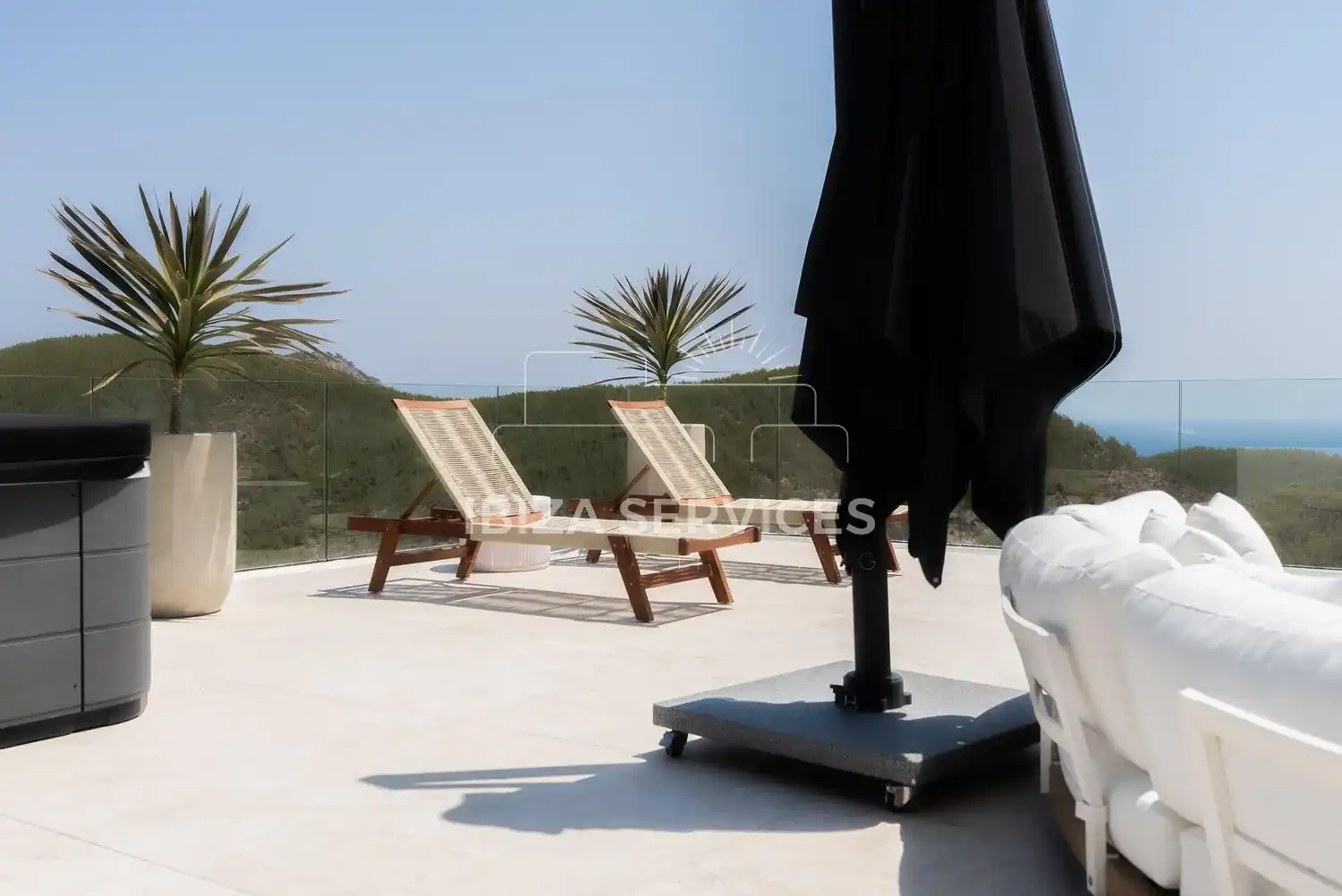 Terraza de Casa o chalet en venta en Santa Eulària des Riu con Aire acondicionado, Jardín privado y Piscina
