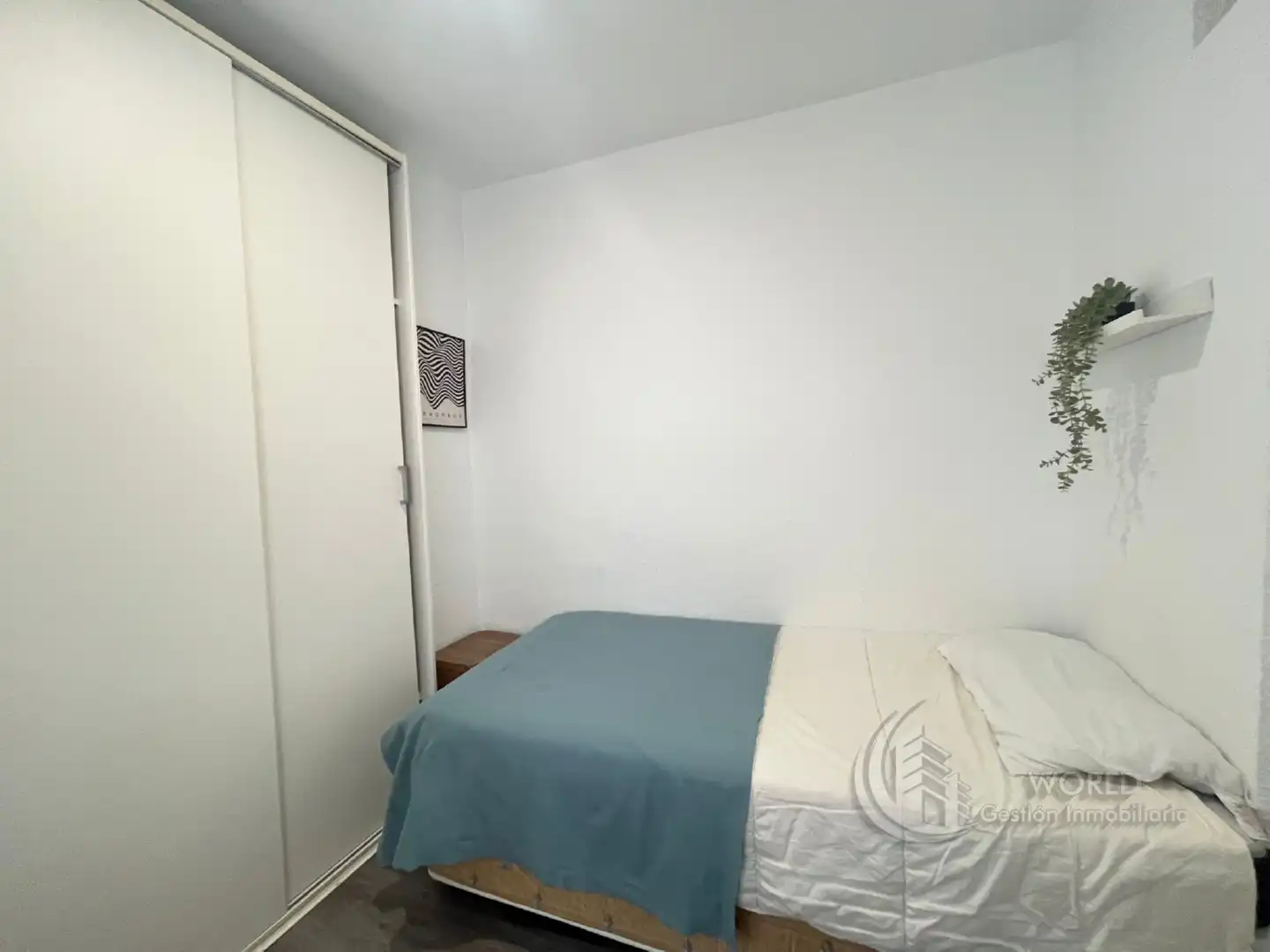 Schlafzimmer von Wohnung zur Miete in Madrid mit Klimaanlage, Heizung und Möbliert
