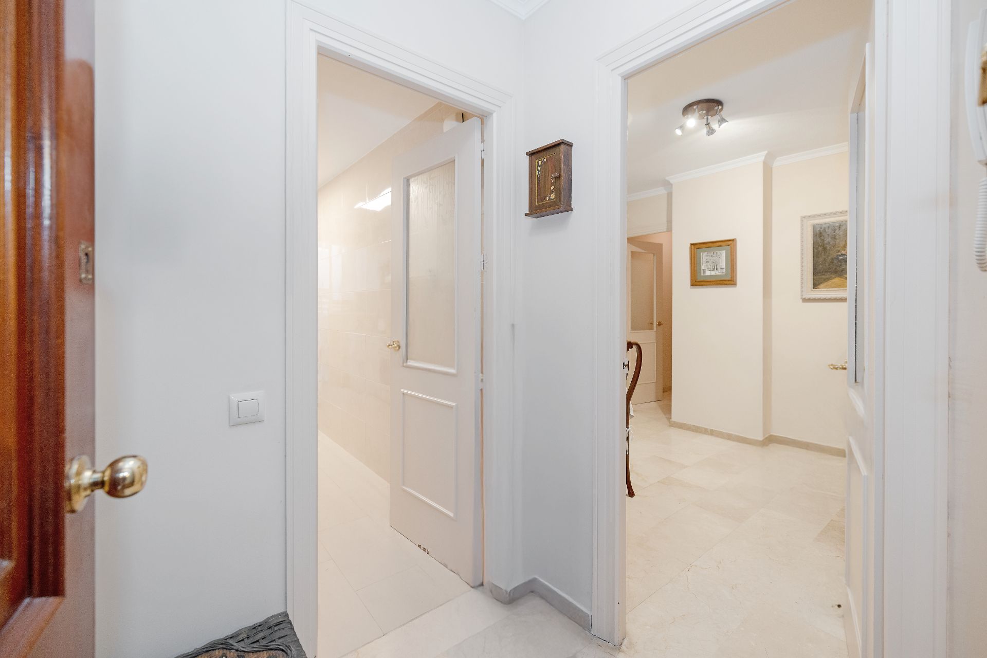 Flat for sale in Marbella  with Air Conditioner, Heating and Storage room