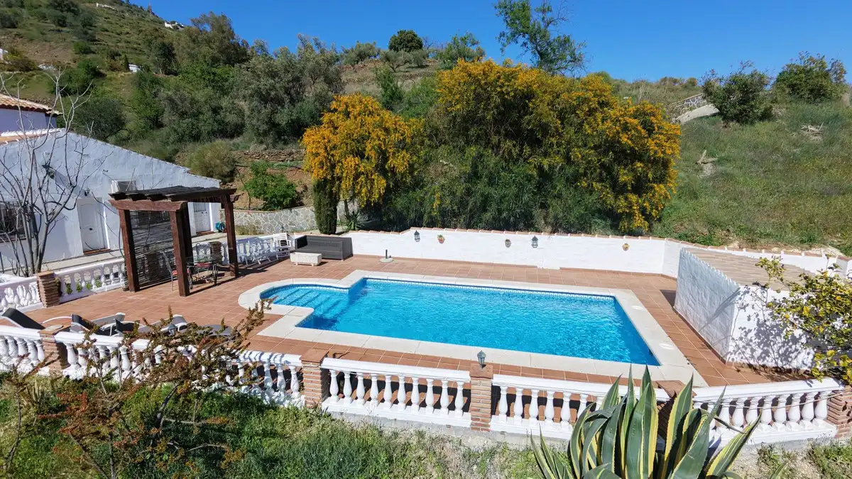 Detached house with pool for sale in Cómpeta, imagen 5