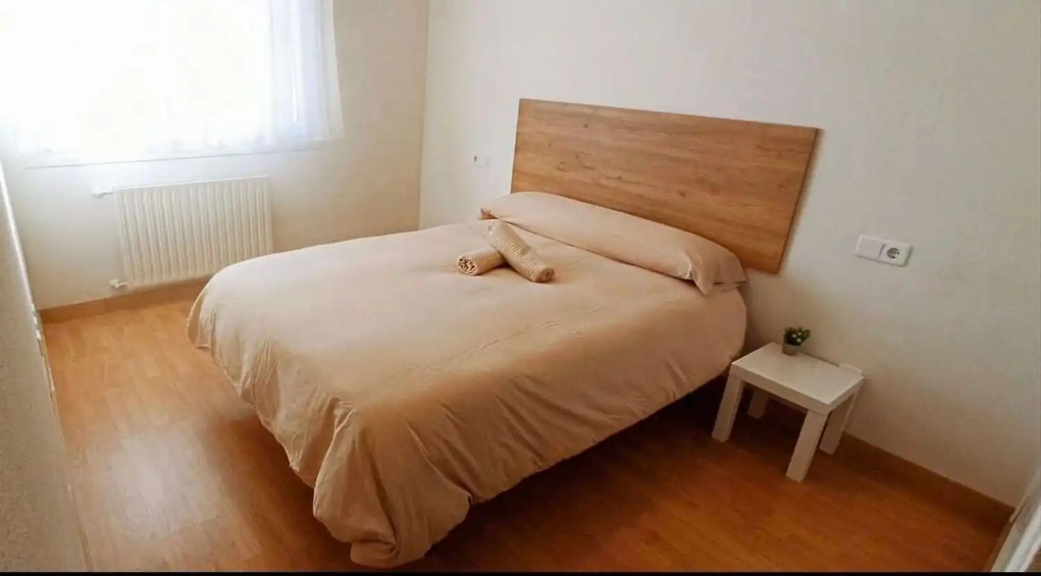 Habitación de Piso en venta en Llanes con Jardín privado, Terraza y Trastero