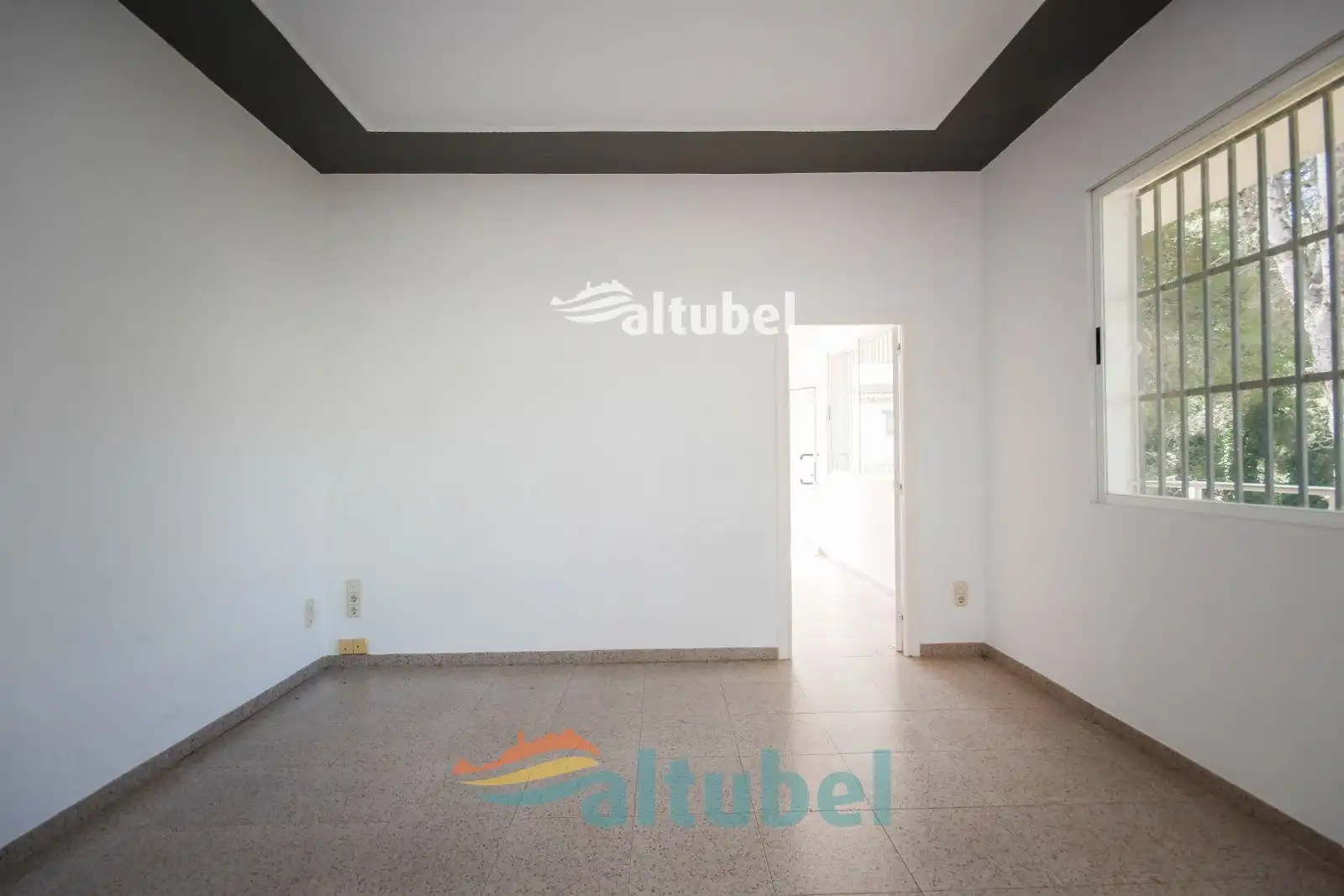 Local en venta en Peñíscola / Peníscola