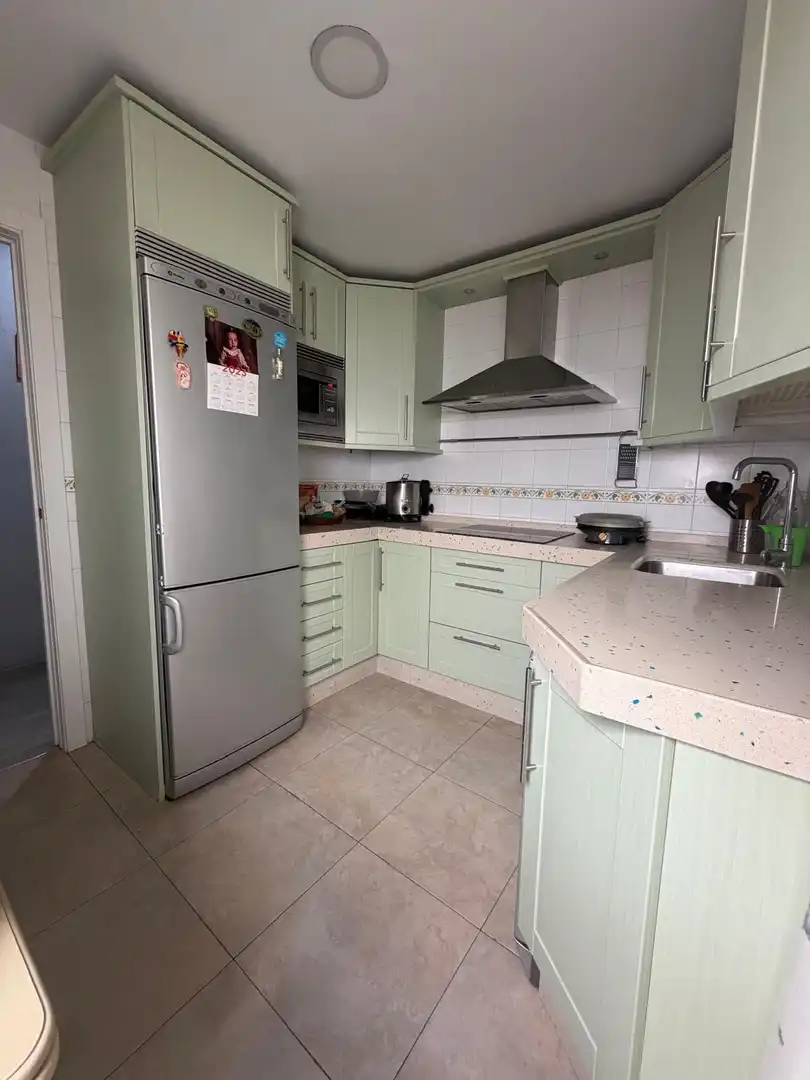 Kitchen of Ground floor for sale in Avenida - Divina Pastora - Plaza de Toros