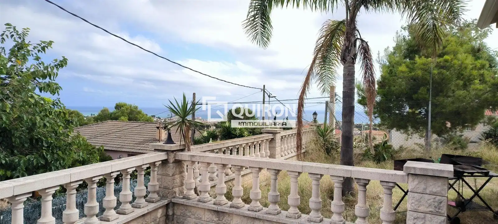Vista exterior de Casa o xalet en venda en Calafell amb Calefacció, Terrassa i Traster
