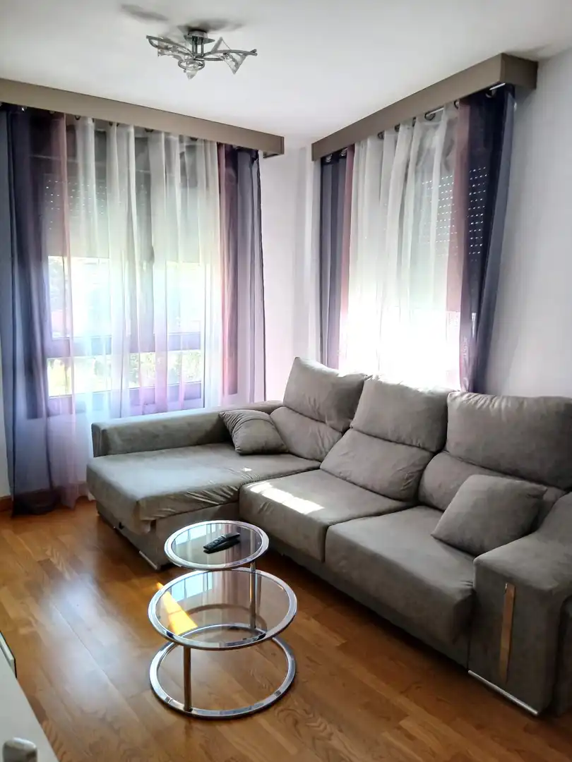 Sala de estar de Piso en venta en Gijón  con Calefacción, Parquet y Trastero