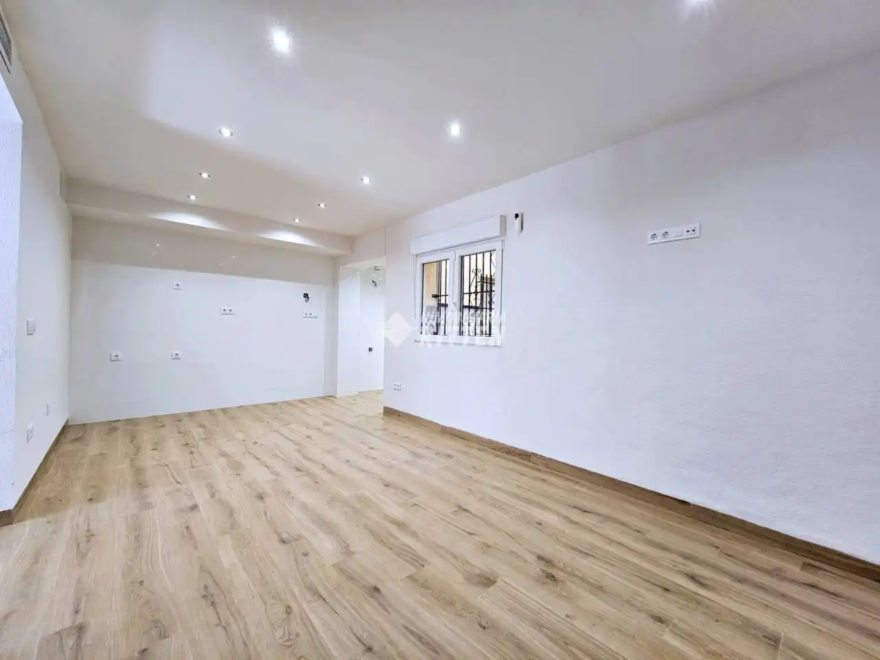 Houses for sale in Cartagena  with Air Conditioner and Terrace