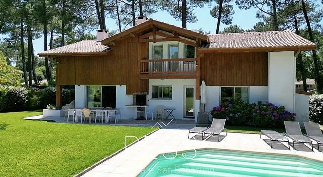Casa-chalet en Venta en Avenue de Marhum en Bayonne