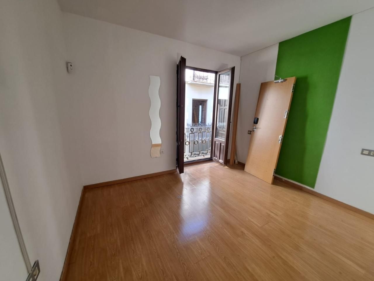 Dormitori de Pis en venda en  Granada Capital