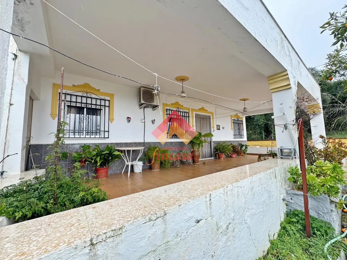 Vista exterior de Finca rústica en venta en Arriate con Calefacción y Jardín privado